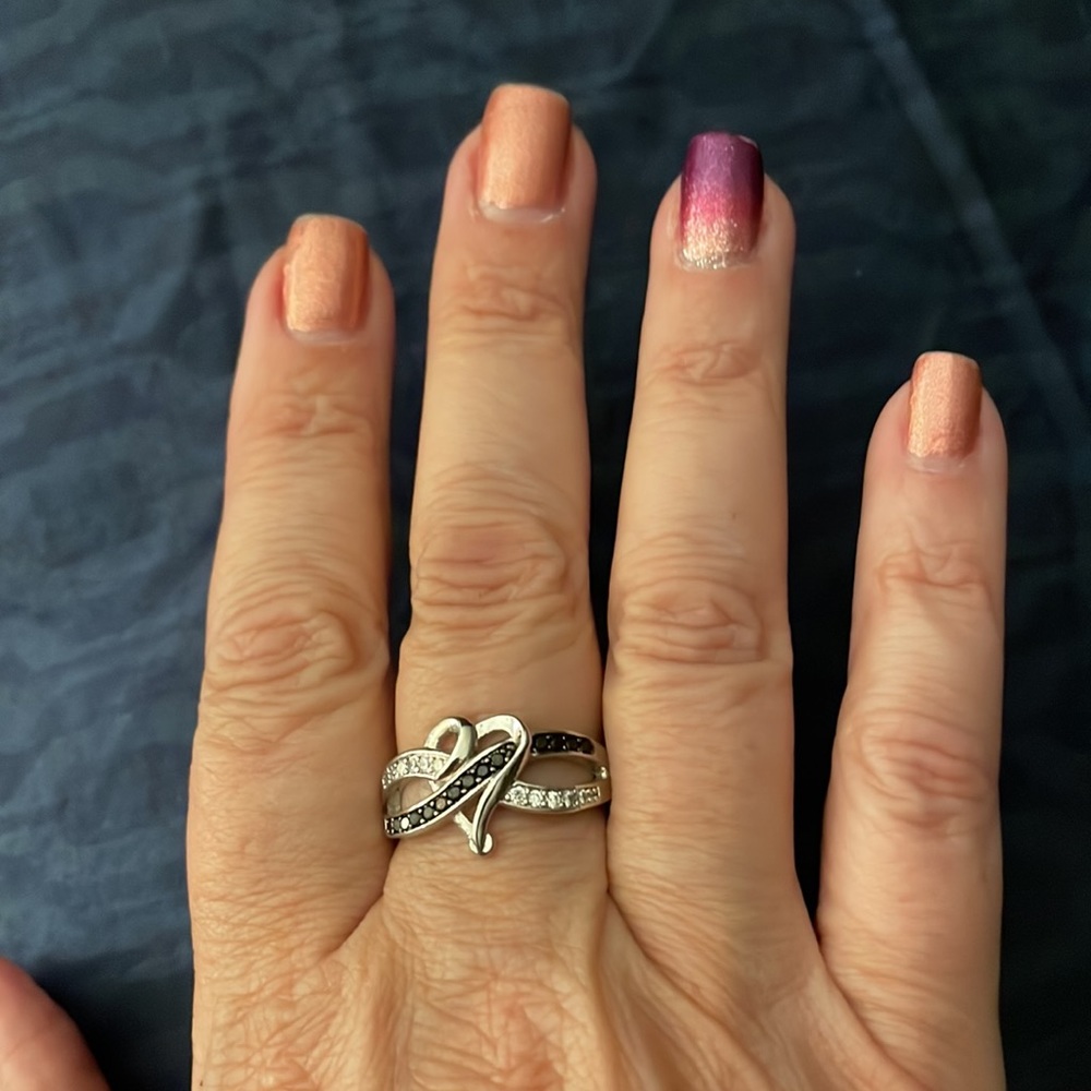 New White & Black Sapphire Infinity Heart Ring.